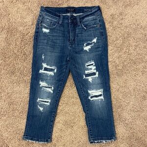 Judy Blue Distressed Capri Jeans